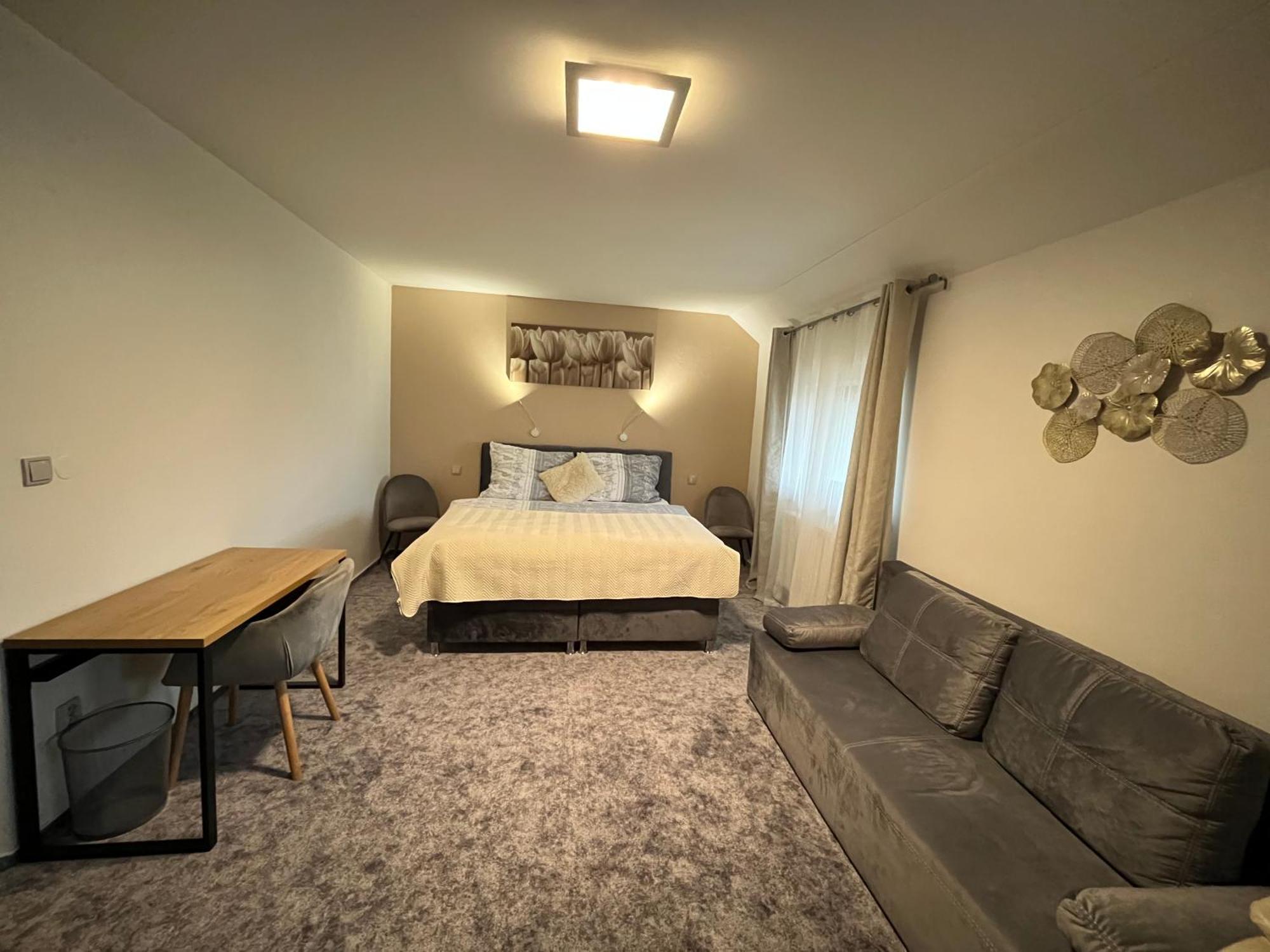 Hotel Algar Opava Kültér fotó