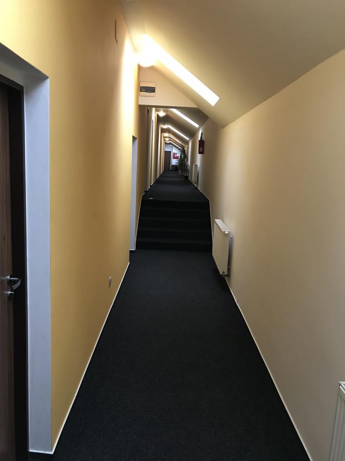 Hotel Algar Opava Kültér fotó